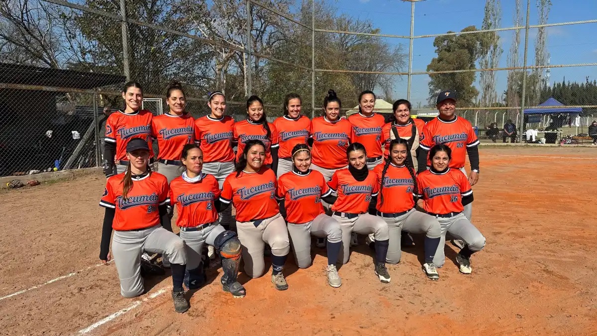 Tucumán gritó campeón en Ezeiza: invictas, heroínas y dueñas del softbol argentino