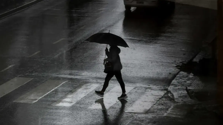 Paraguas y abrigo: así estará el tiempo este martes en Tucumán