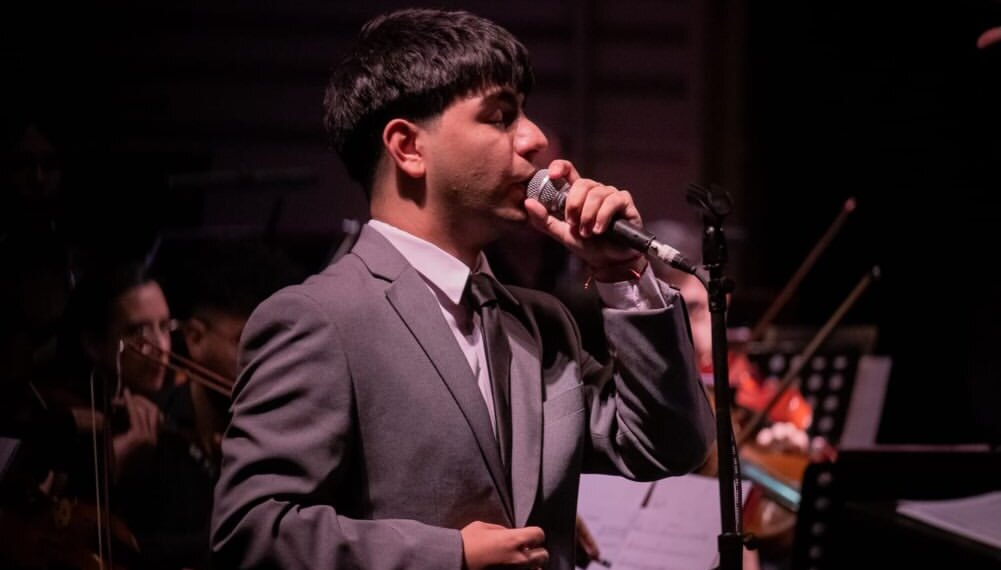 Con solo 20 años, el tucumano Mariano Jarjal ganó el campeonato nacional de La Voz del Tango