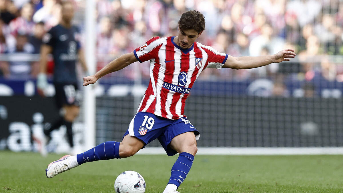 Julián Álvarez y Barcelona: la decisión que complica su salida del Atlético