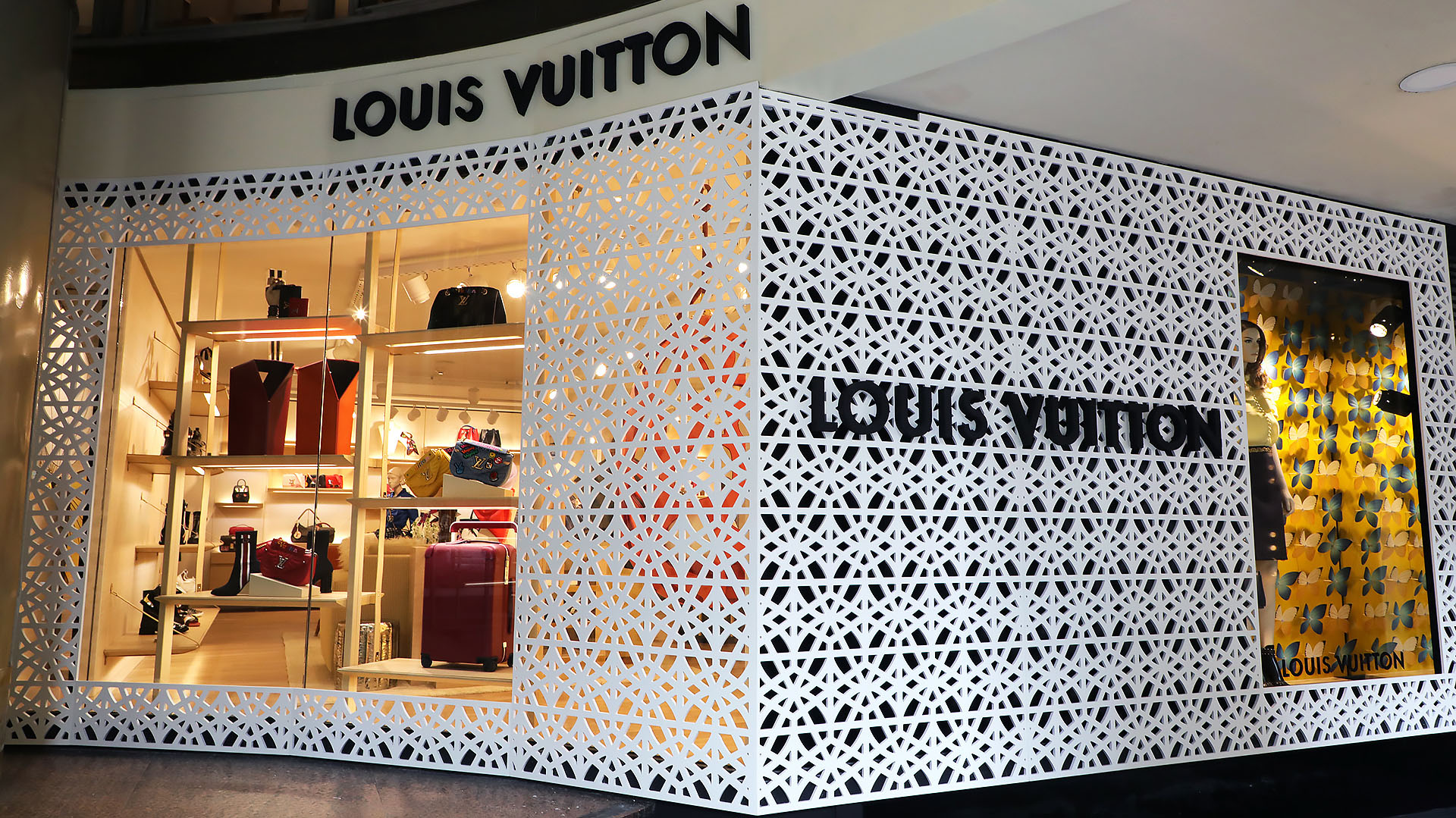 Louis Vuitton podría llegar a Argentina: negocian su desembarco al país