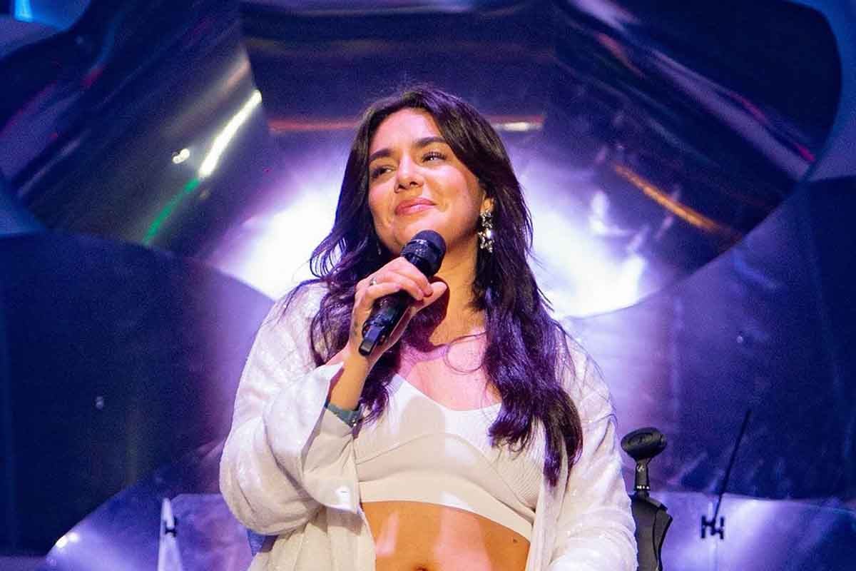 La Justicia impide a Ángela Leiva cantar tres de sus éxitos